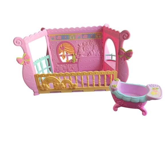 MY Little‎ Pony Newborn Cuties Nursery Playset And Bubble Time - Picture 1 of 9